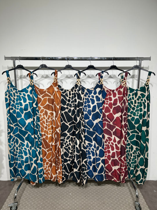 ROBE NELYORA