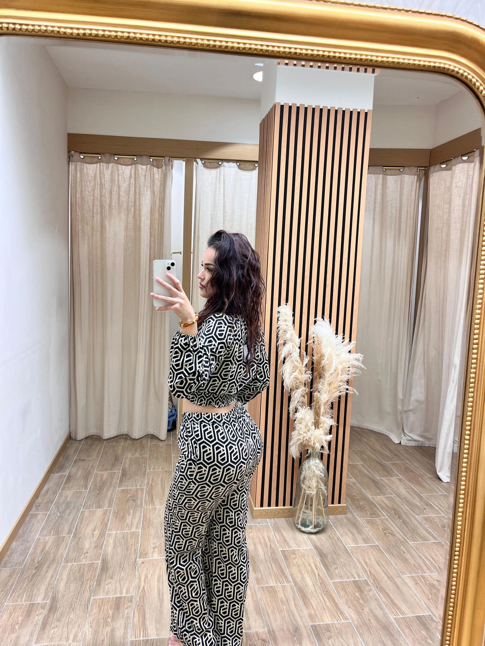 ENSEMBLE LAIDY