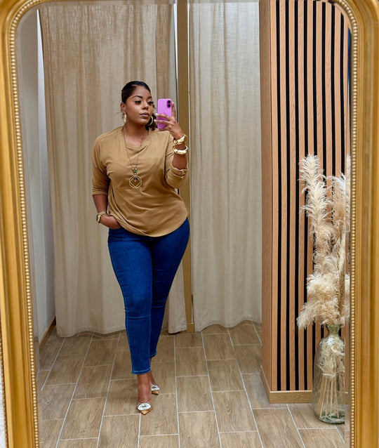 PULL VANESSA + COLLIER