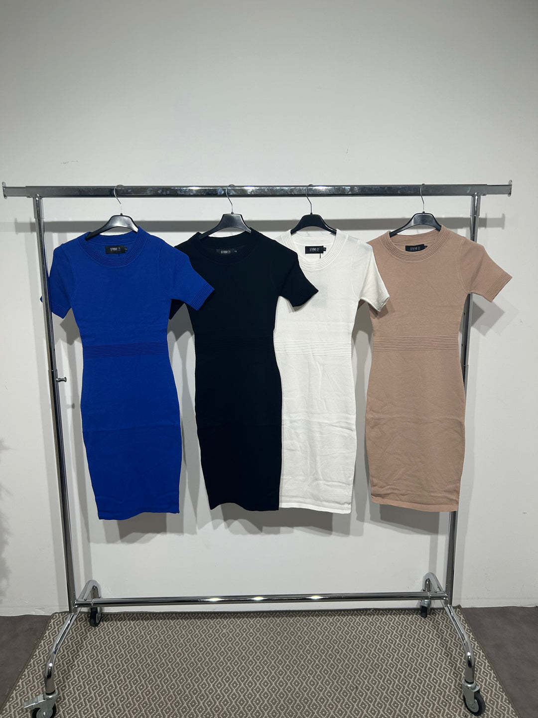ROBE VELYA