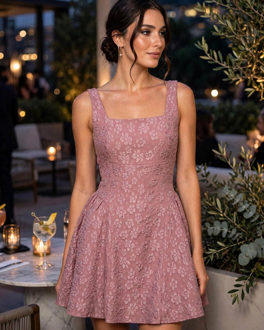 robe courte légère style moderne femme CHIC &amp; TOI La Réunion – vue 7