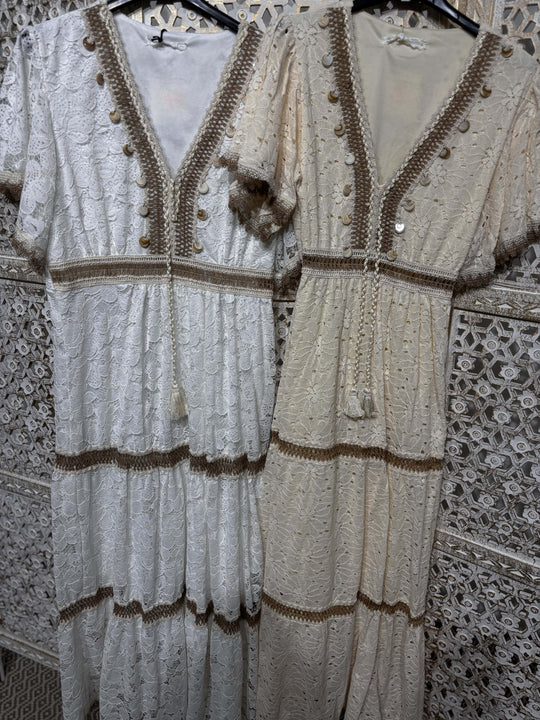 ROBE HONORÉE