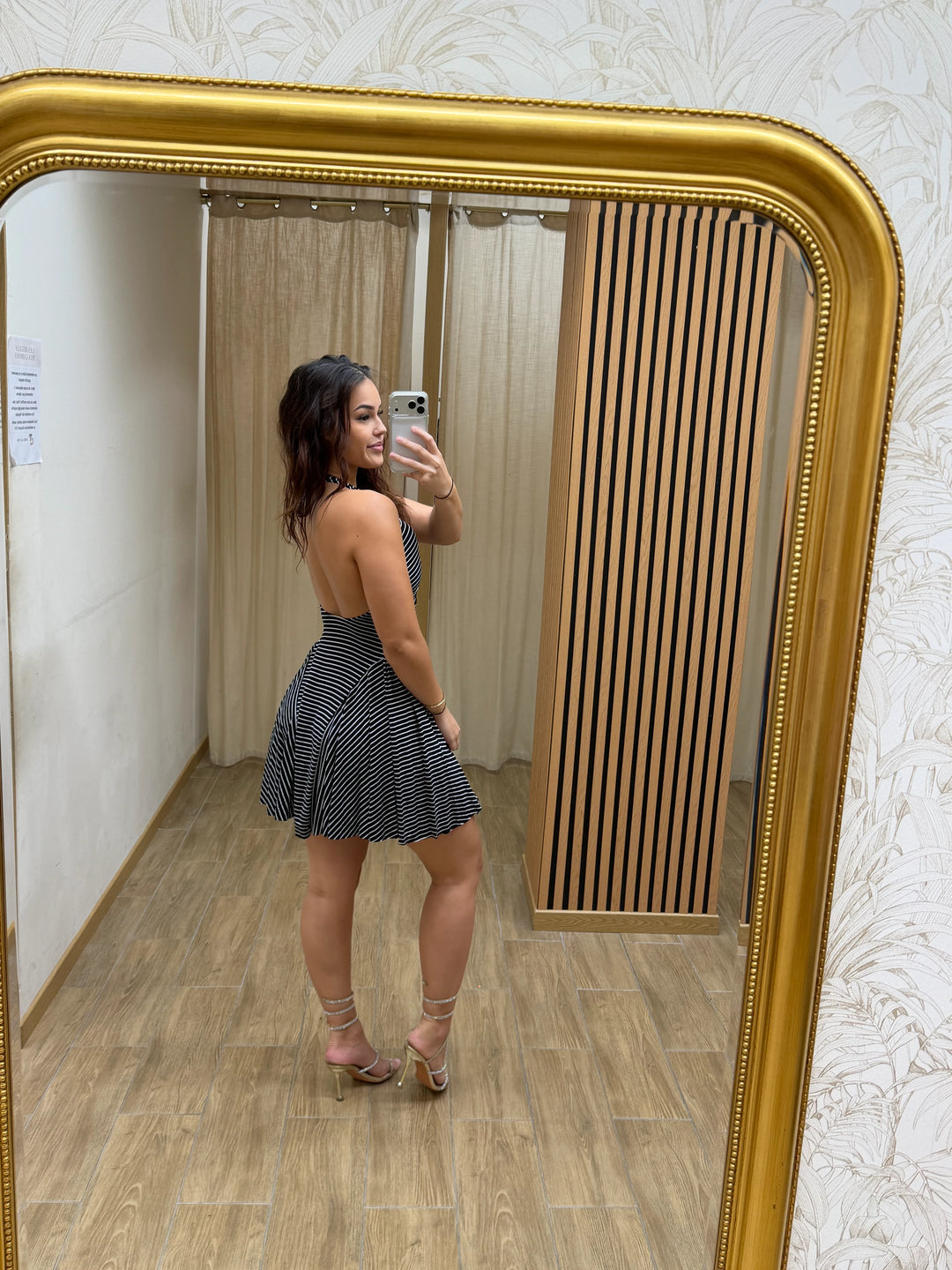 ROBE LEINA