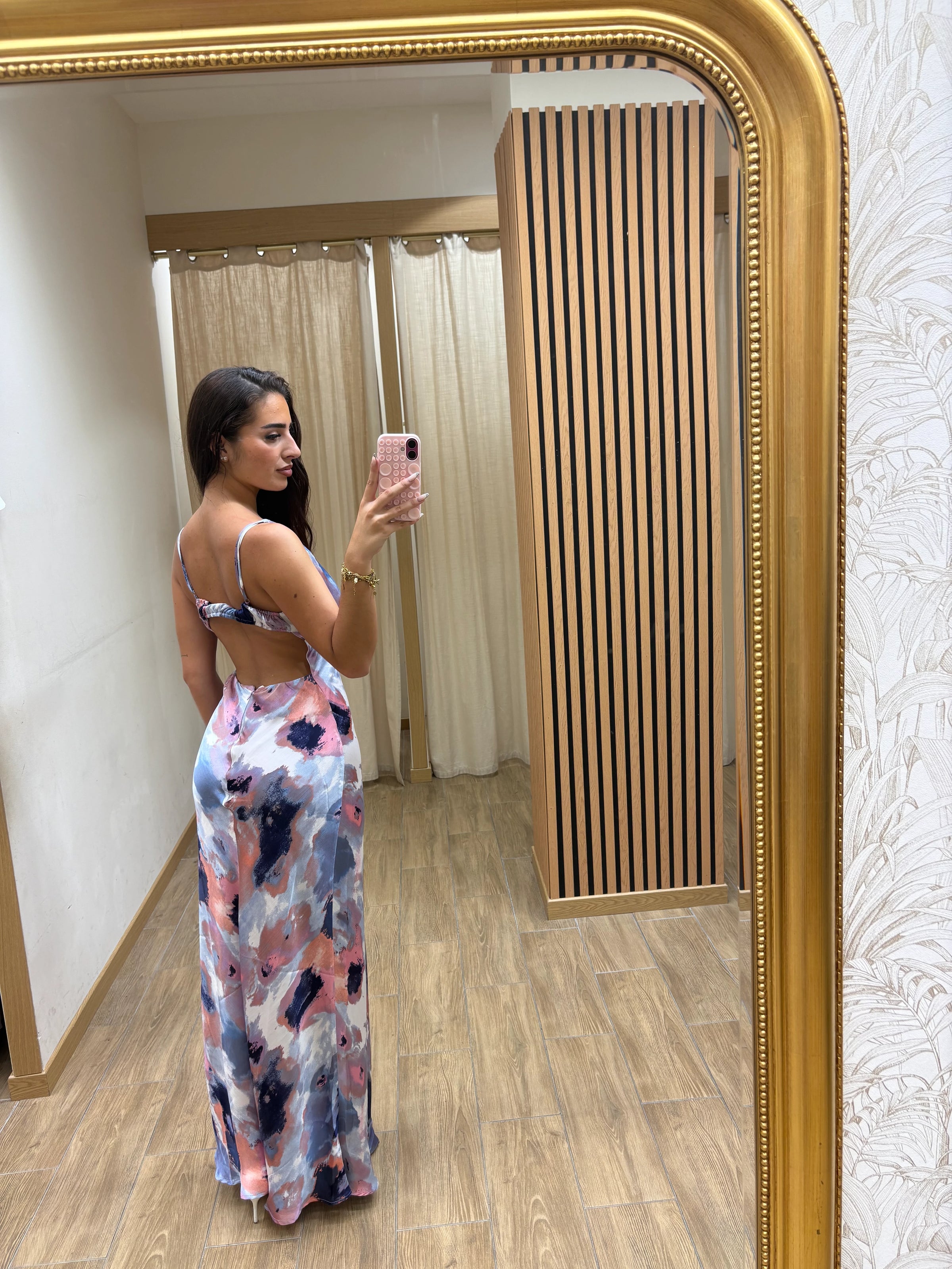 ROBE LIWAYNE