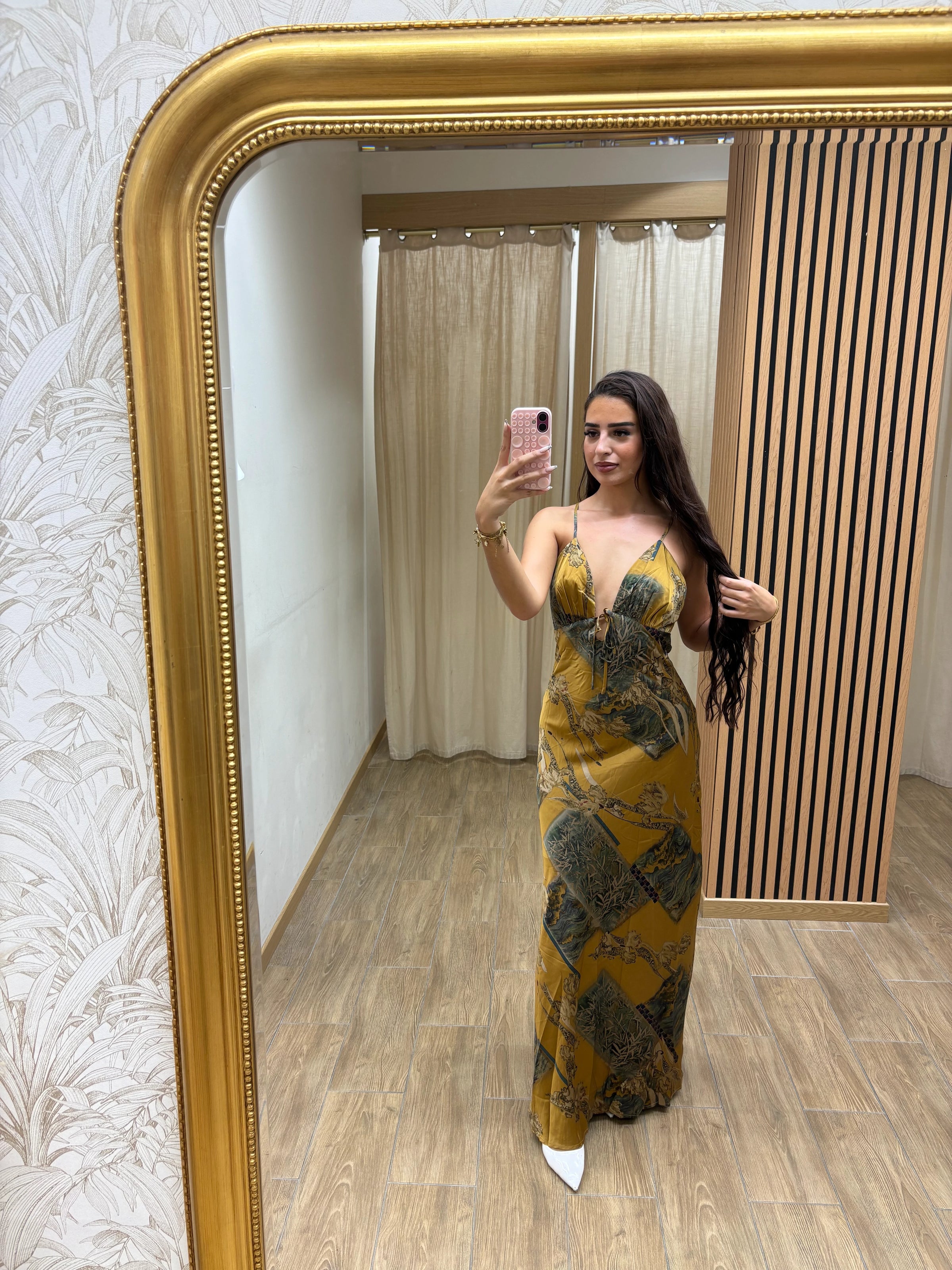 ROBE VYA