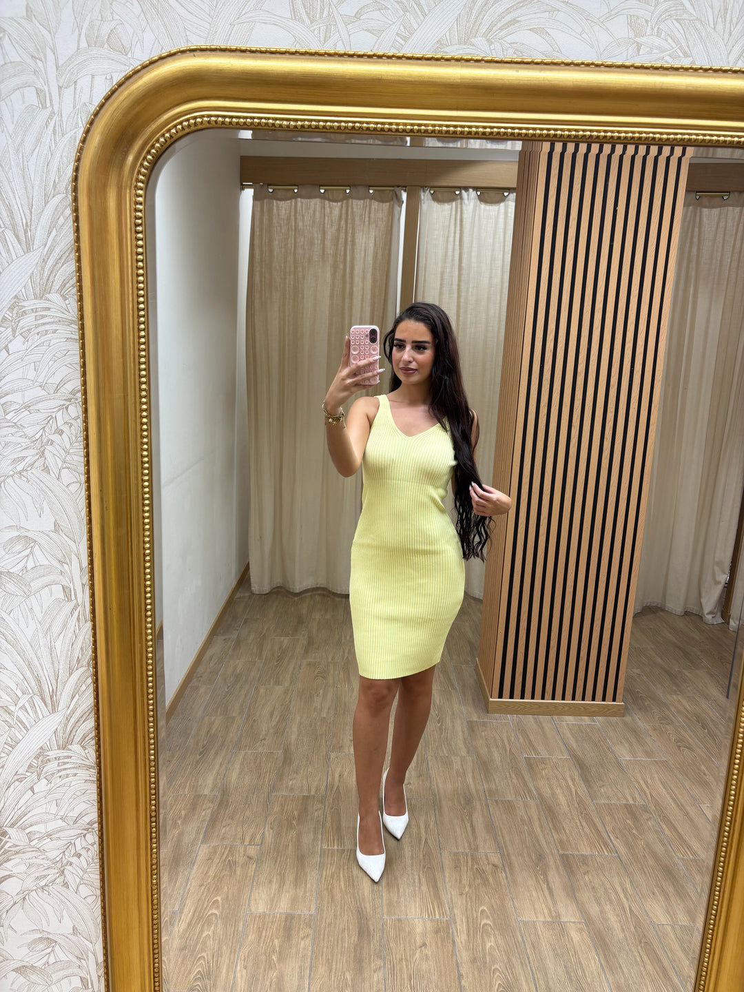 ROBE CHRISLENNE