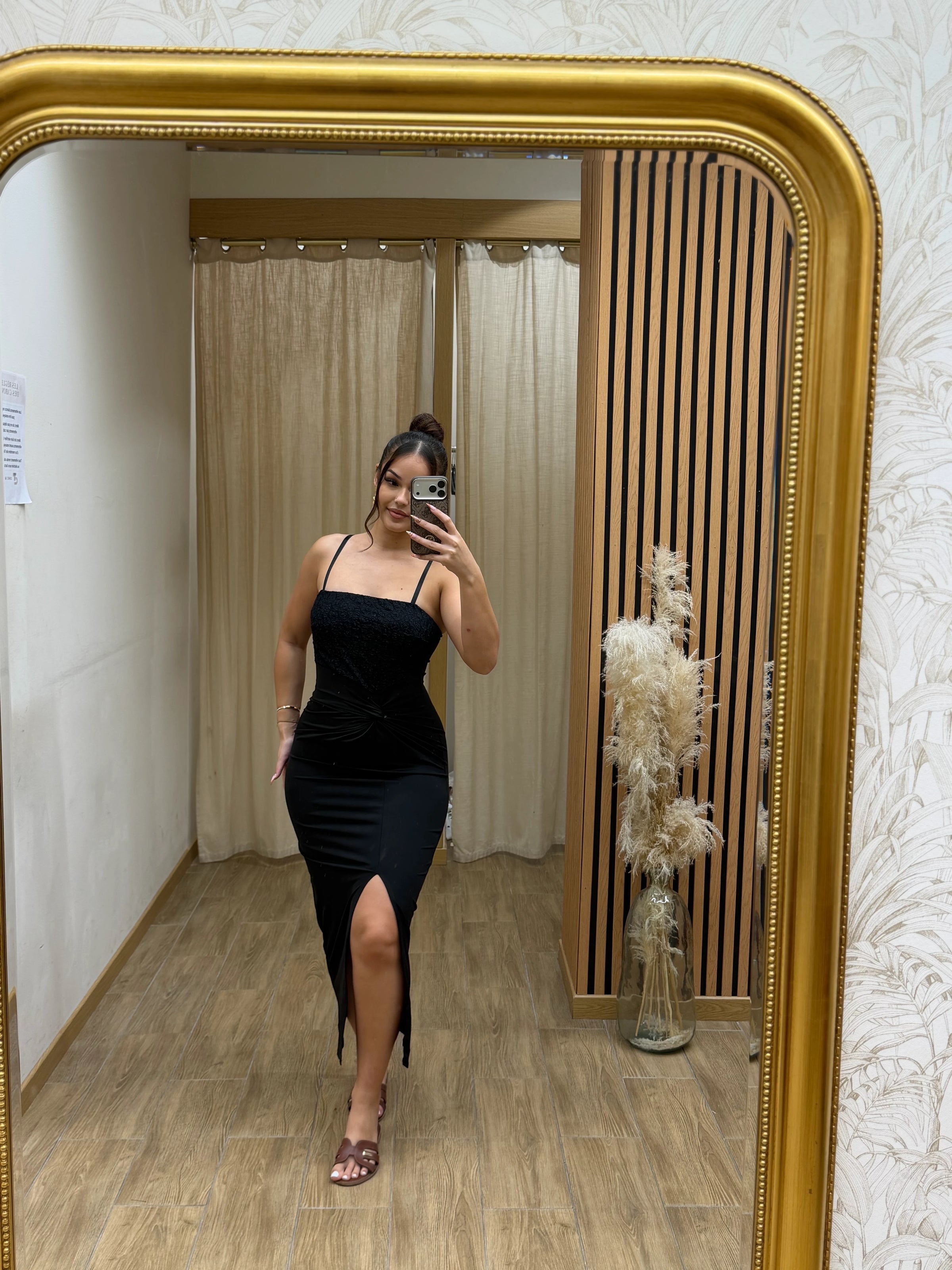 ROBE ERIKA