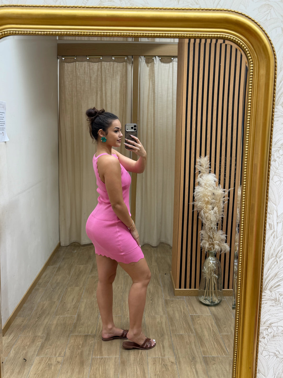 ROBE APRIL