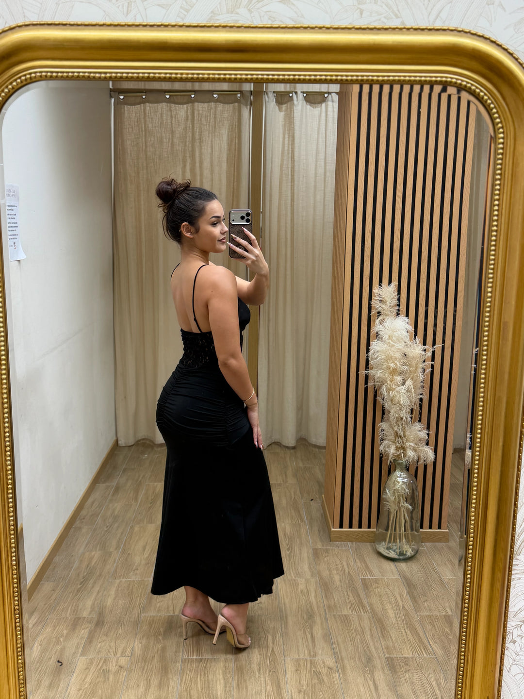 ROBE ARYETTE