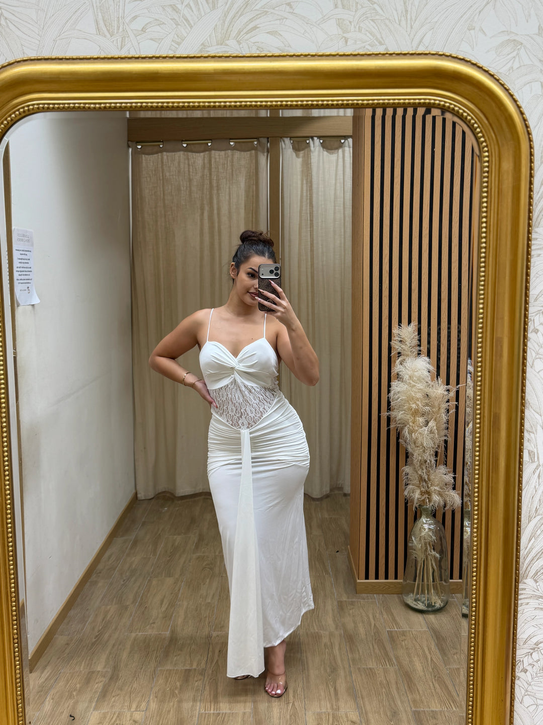 ROBE ARYETTE
