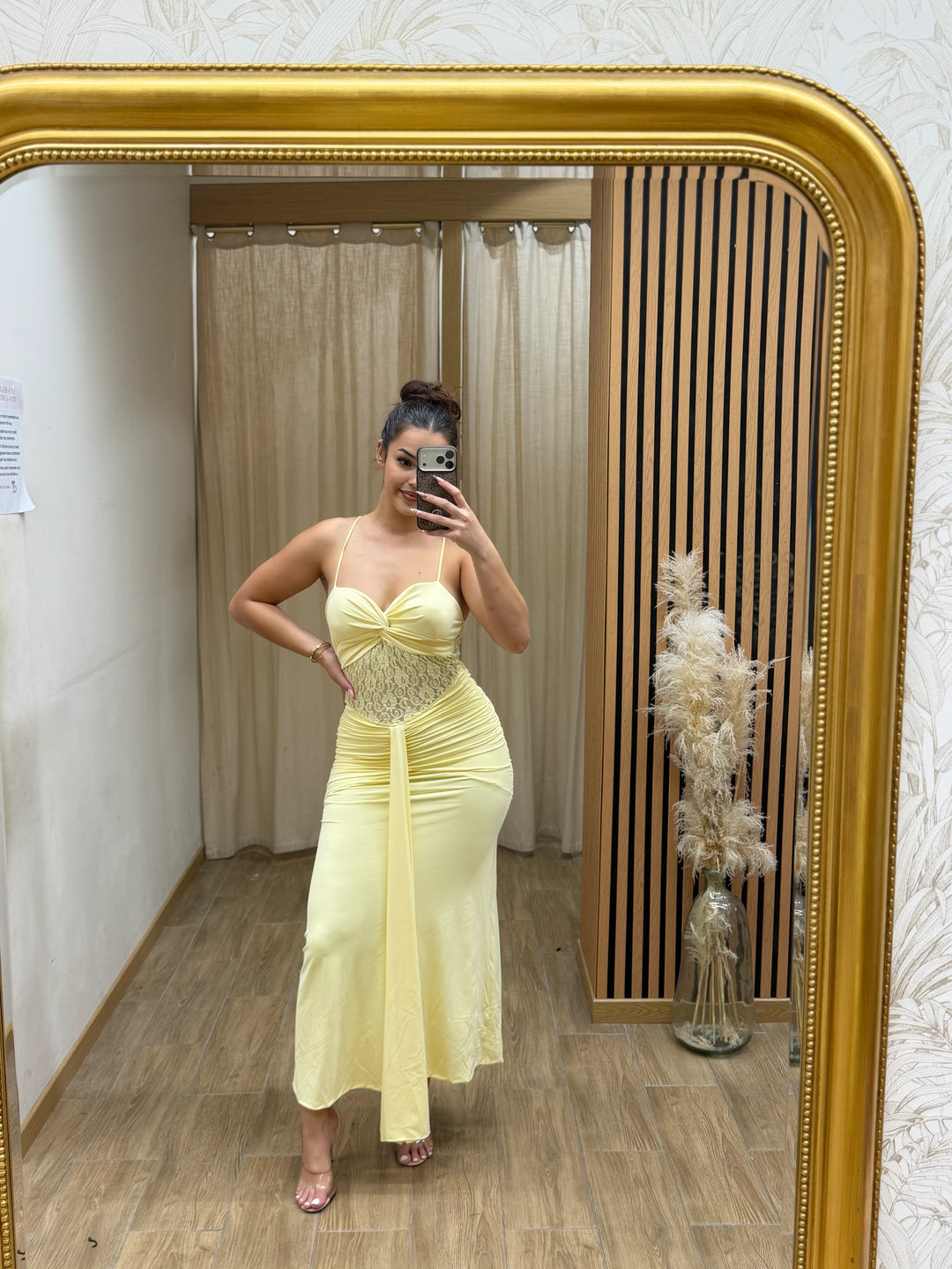 ROBE ARYETTE