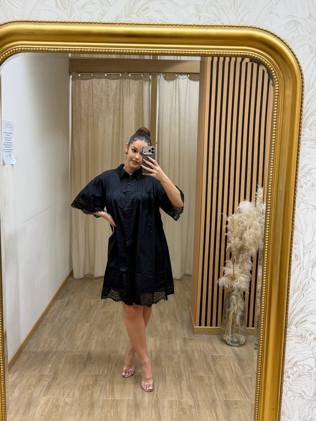 ROBE NESLI