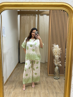 Ensemble Rochina détail femme – Chic & Toi La Réunion