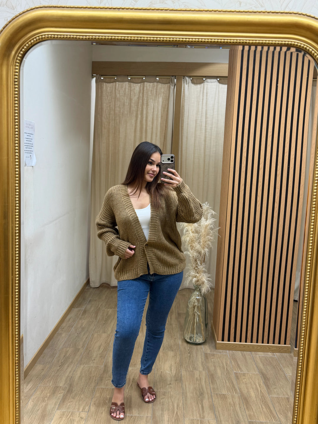Gilet Luna détail femme – Chic &amp; Toi La Réunion