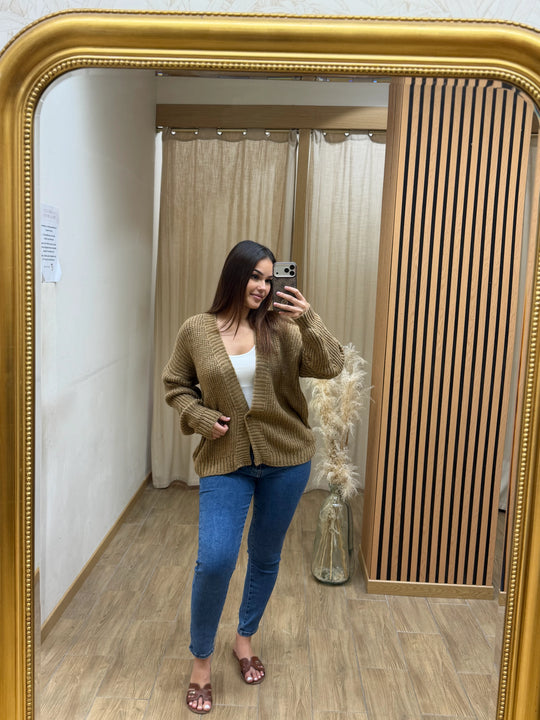 Gilet Luna détail femme – Chic &amp; Toi La Réunion