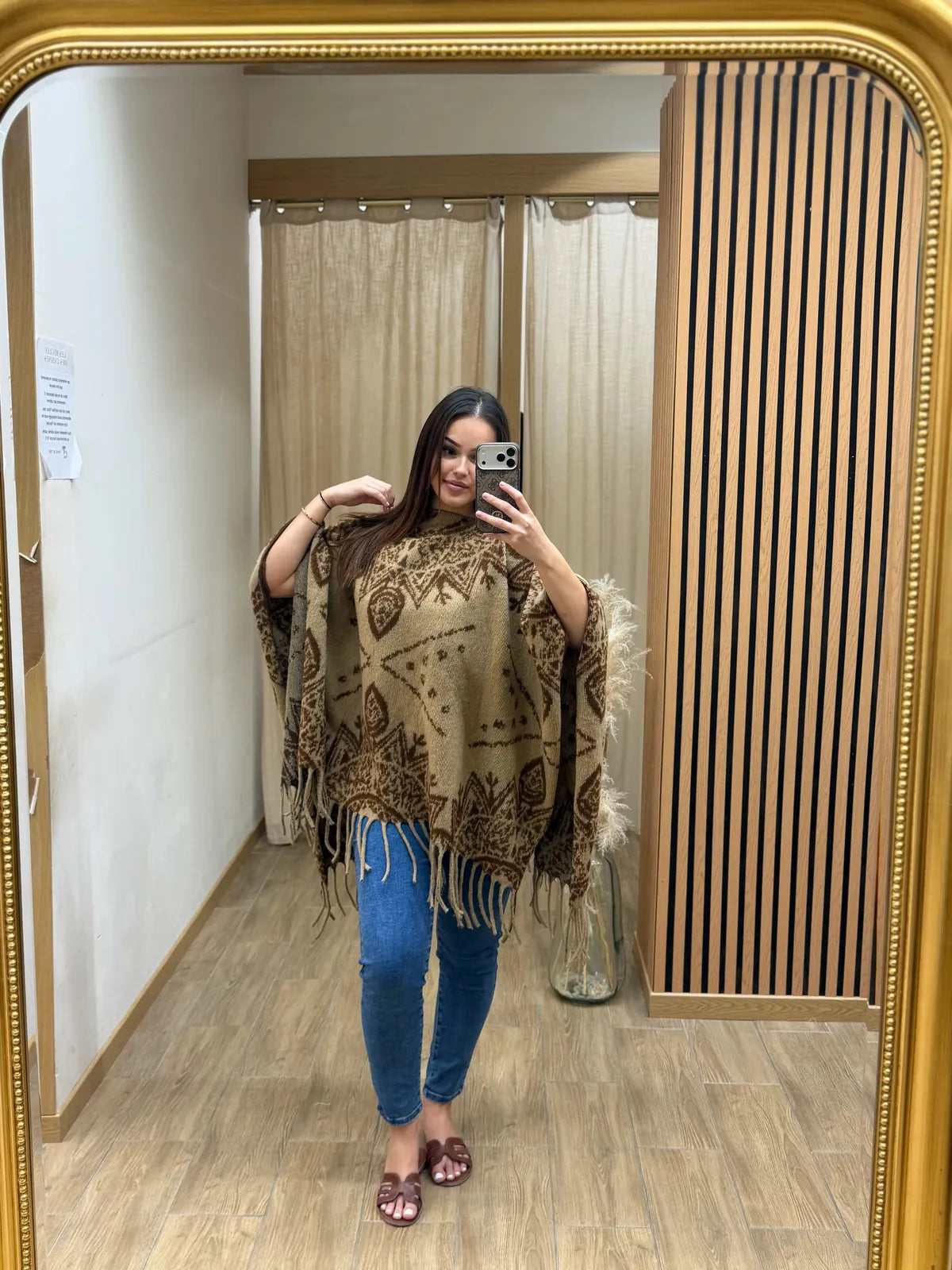 poncho ethnique noir beige femme CHIC & TOI La Réunion
