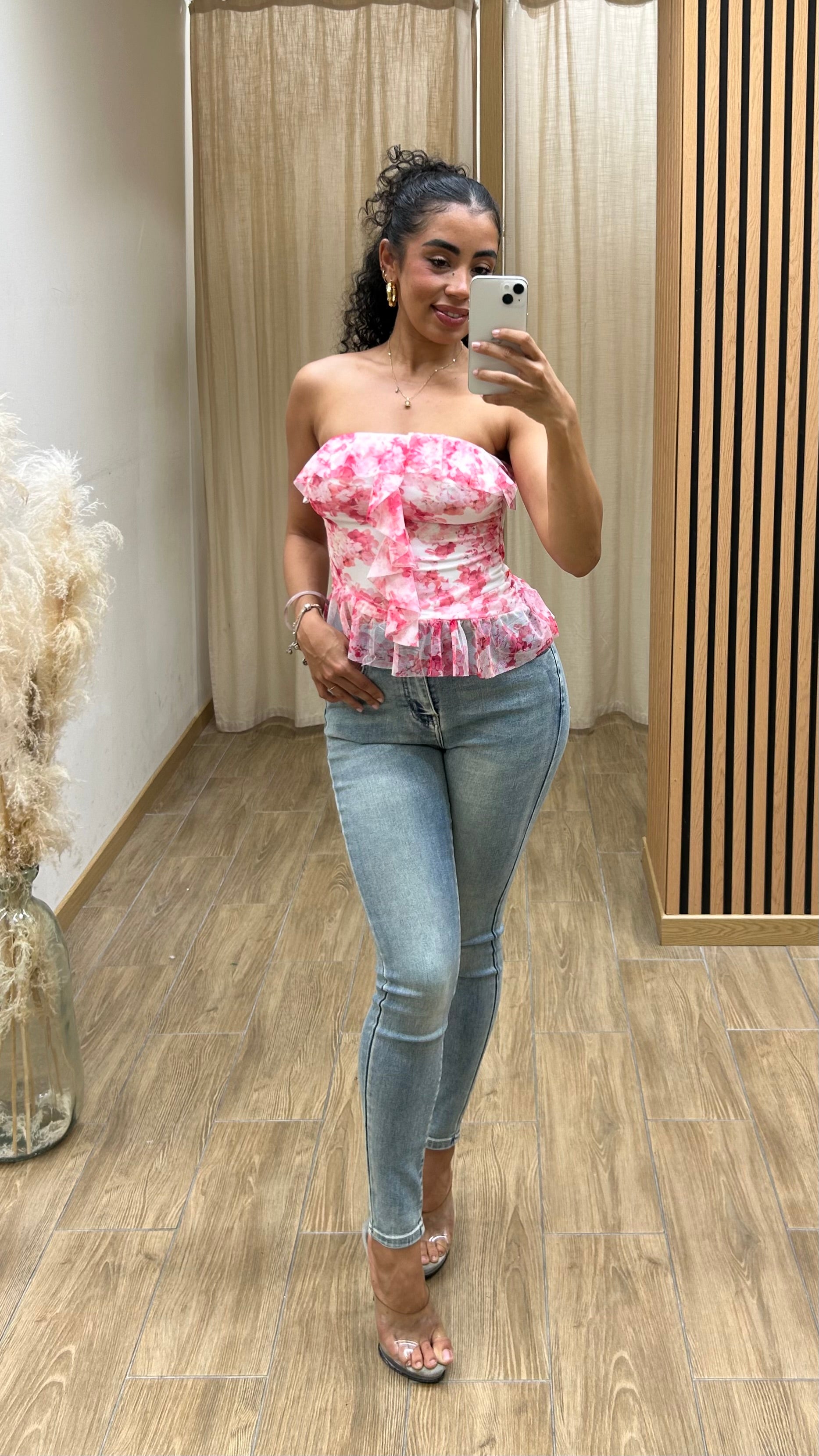 TOP LAURINA