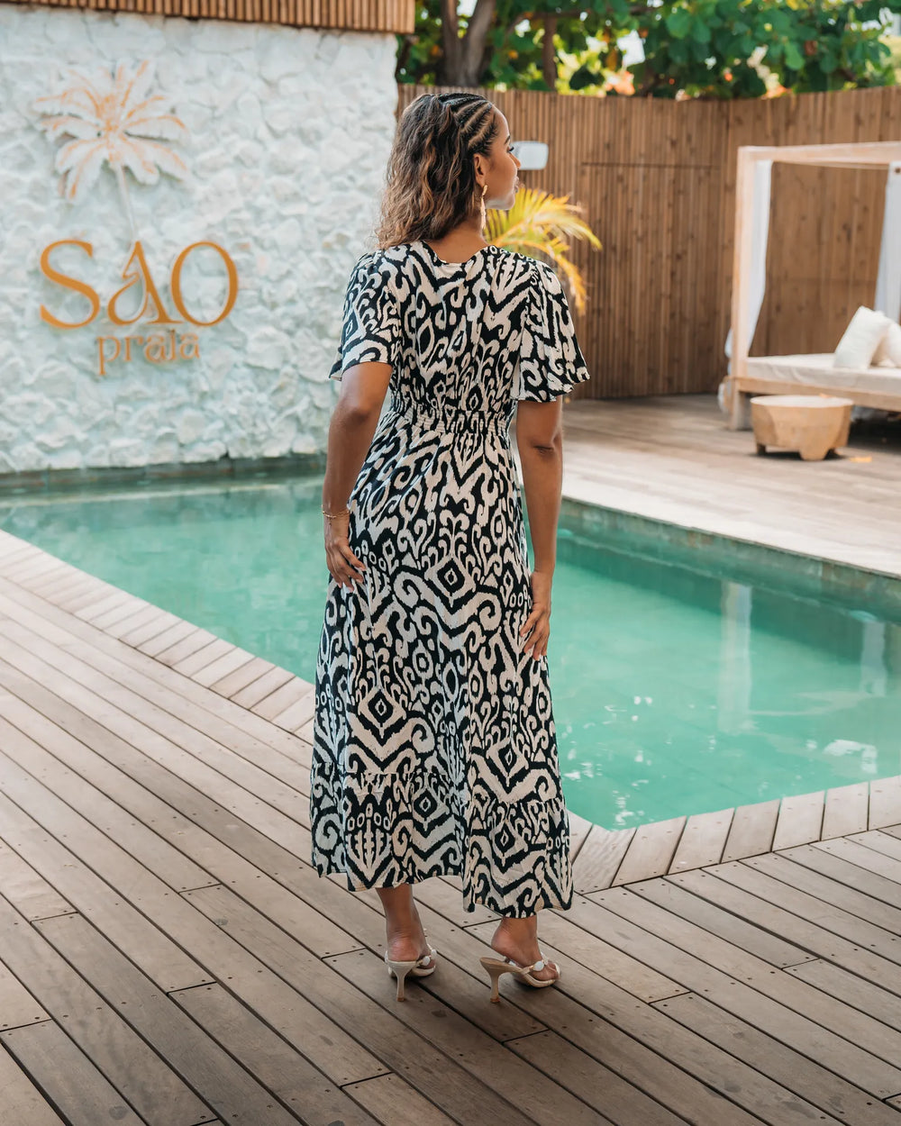 ROBE YLLISEA