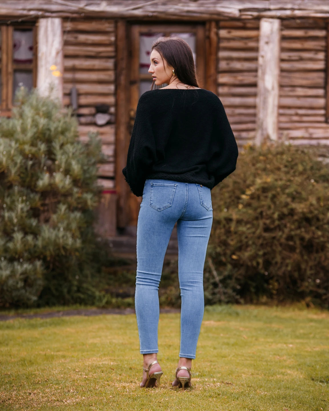 PULL ALBA