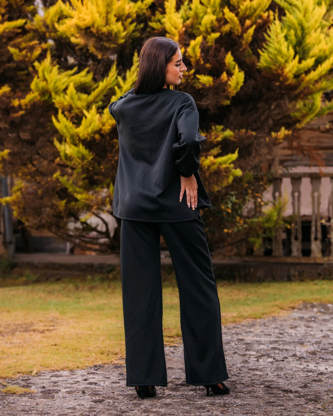 ENSEMBLE LAUREN