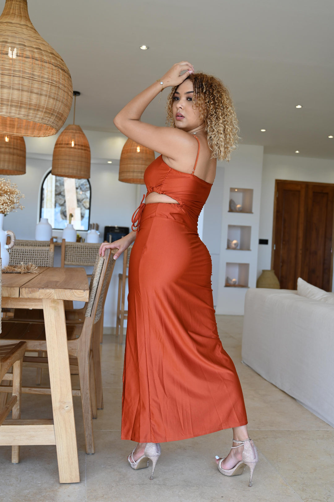 ROBE WITHNEY