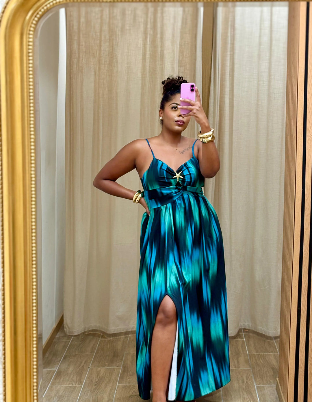 ROBE LOANA