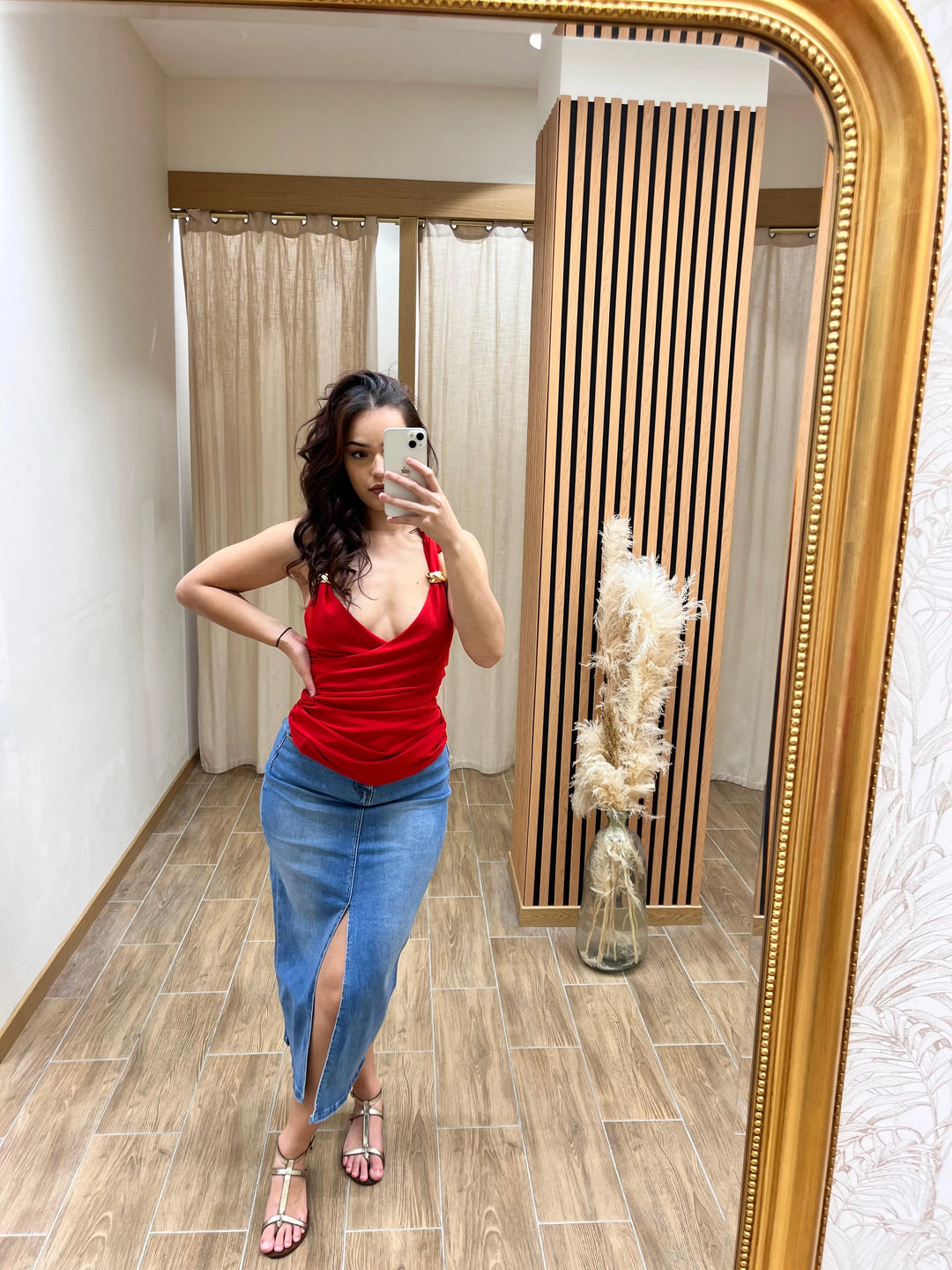 TOP ELYSA