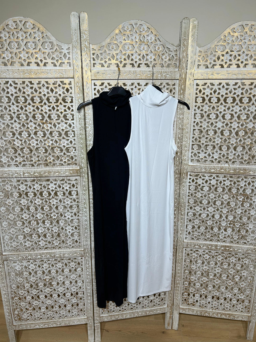 ROBE ELOWYS