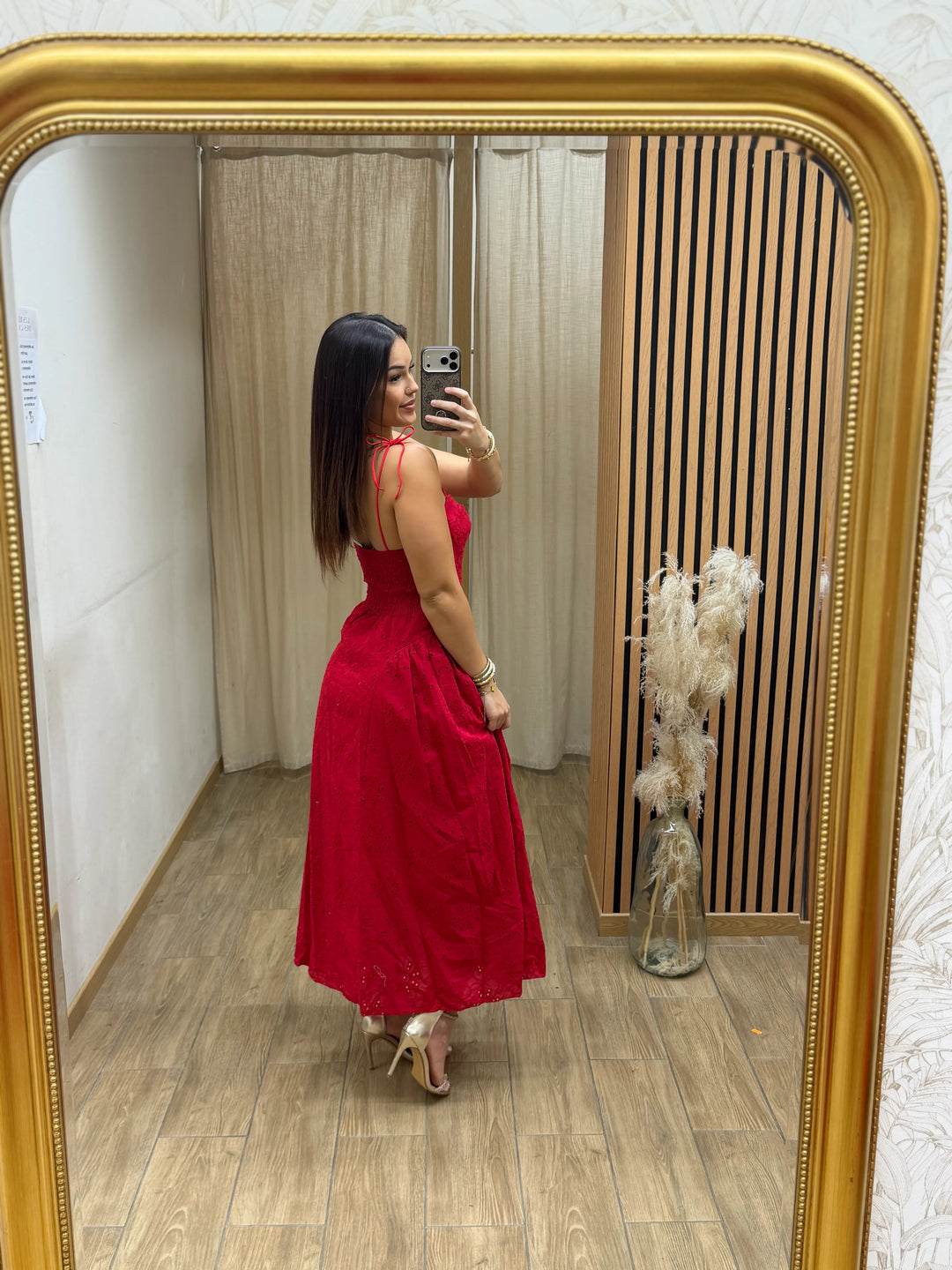 ROBE SHANNA