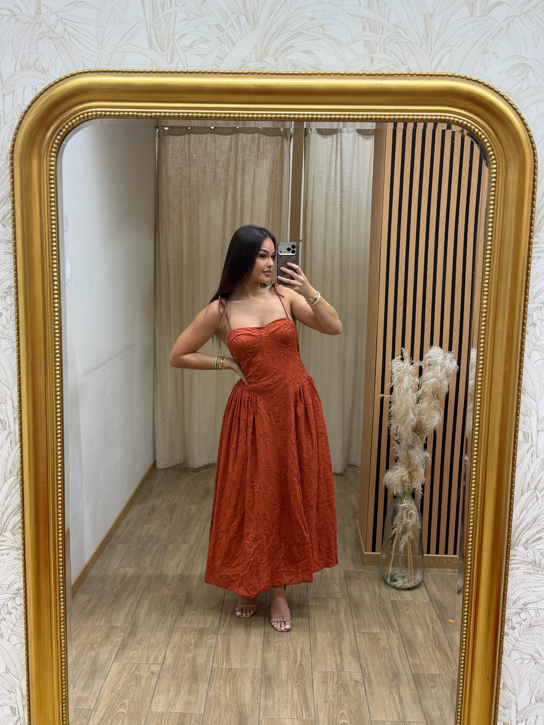 ROBE SHANNA