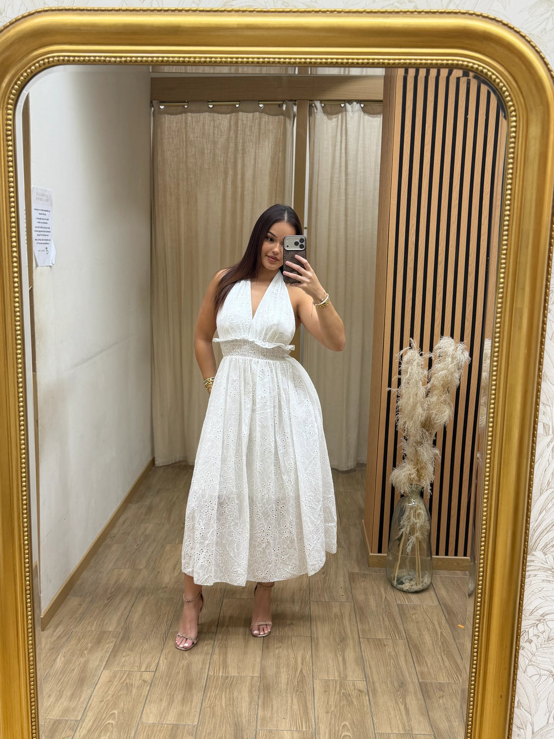 ROBE SHANNA