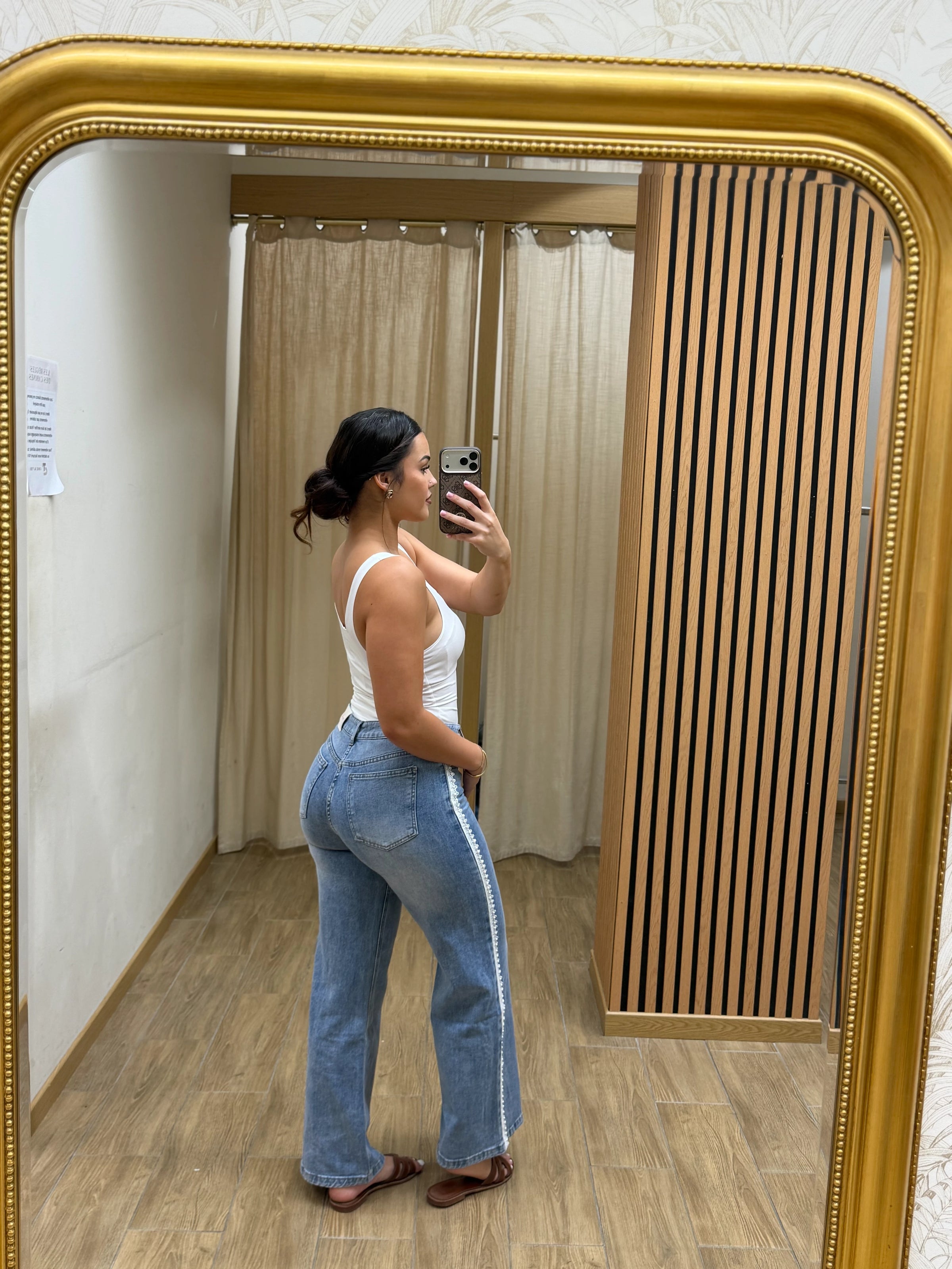 BODY KELLY