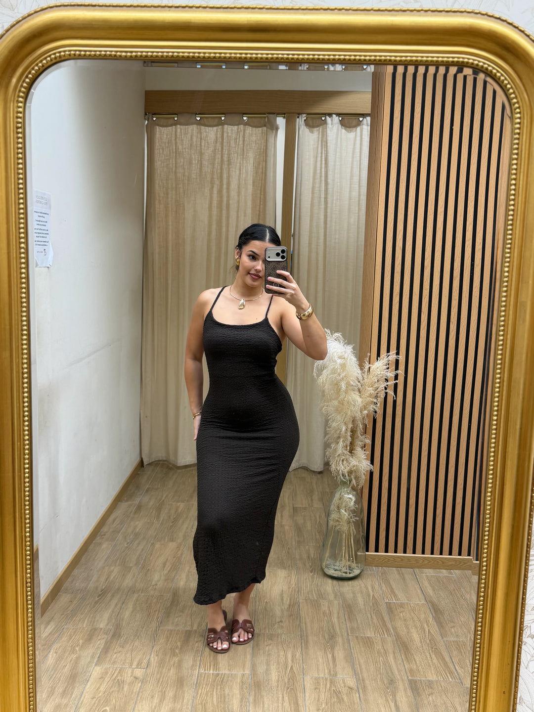 ROBE SISILYA