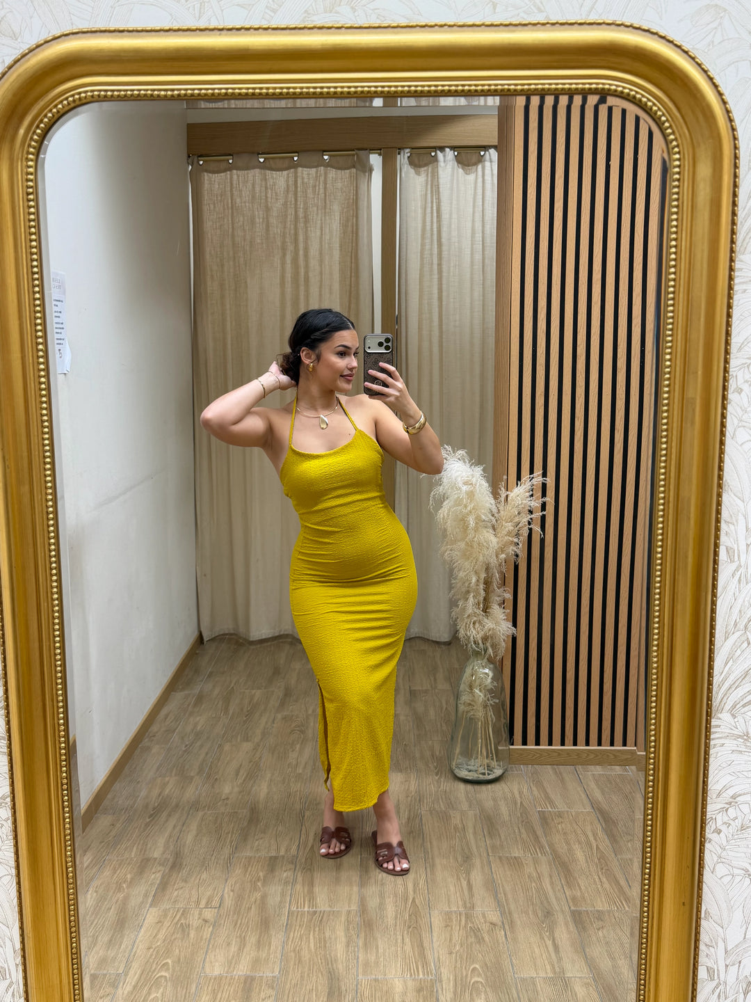 ROBE SISILYA