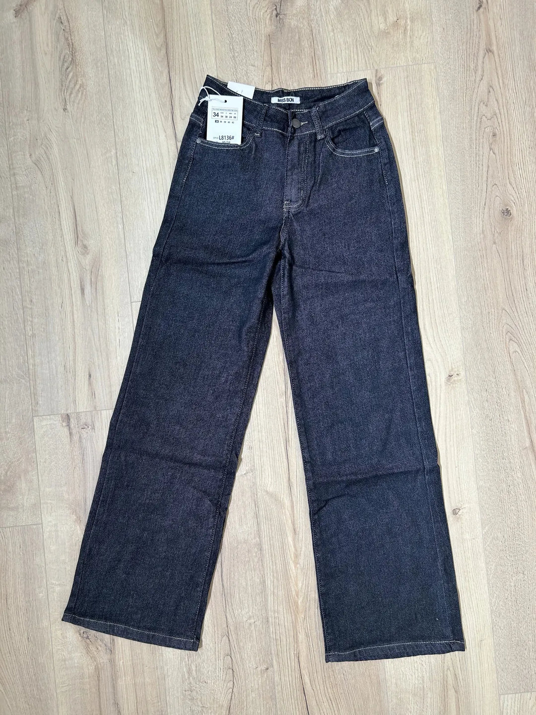 Jean large L8136 style tendance femme – Chic &amp; Toi Saint-Pierre