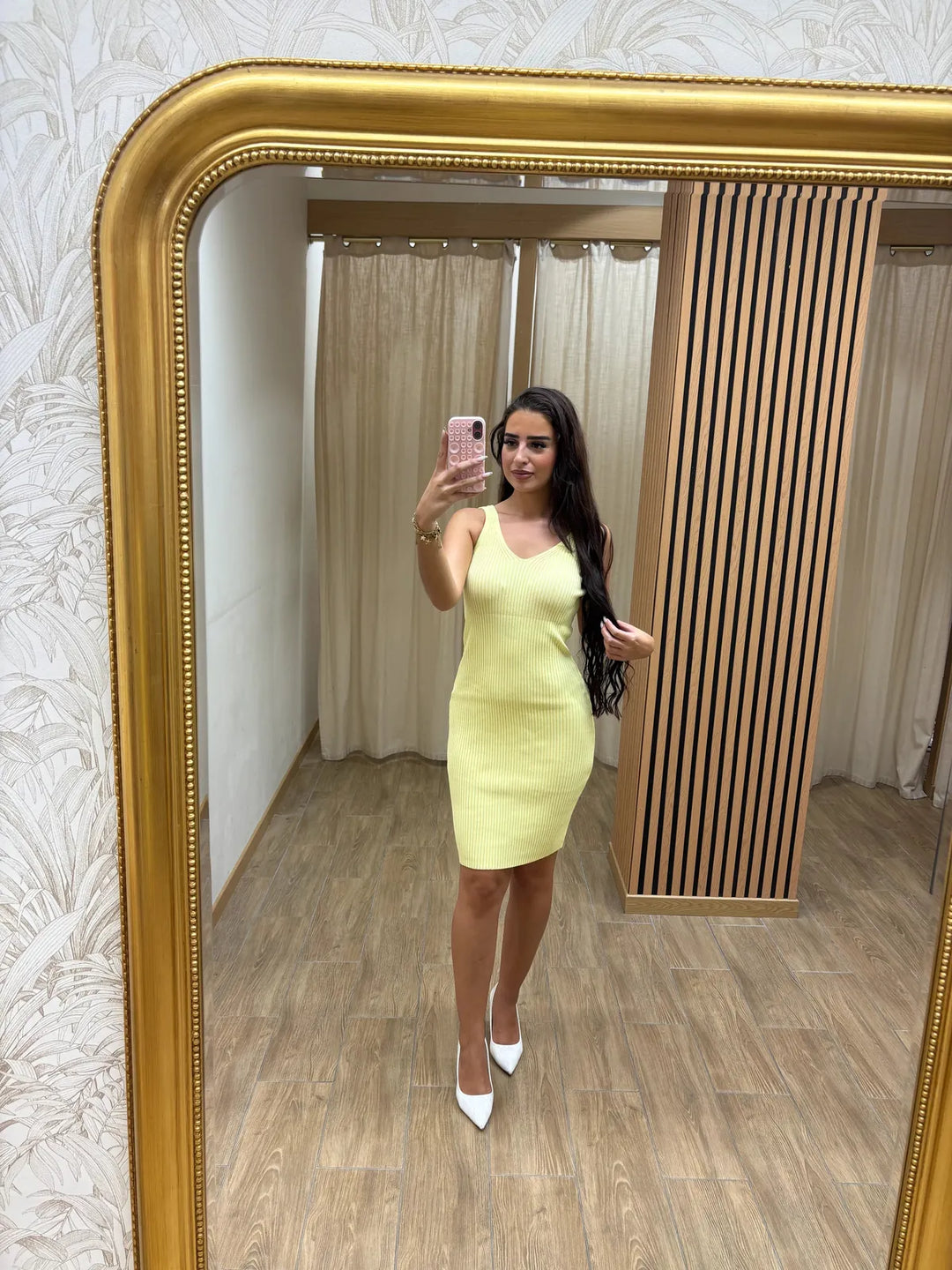 ROBE CHRISLENNE
