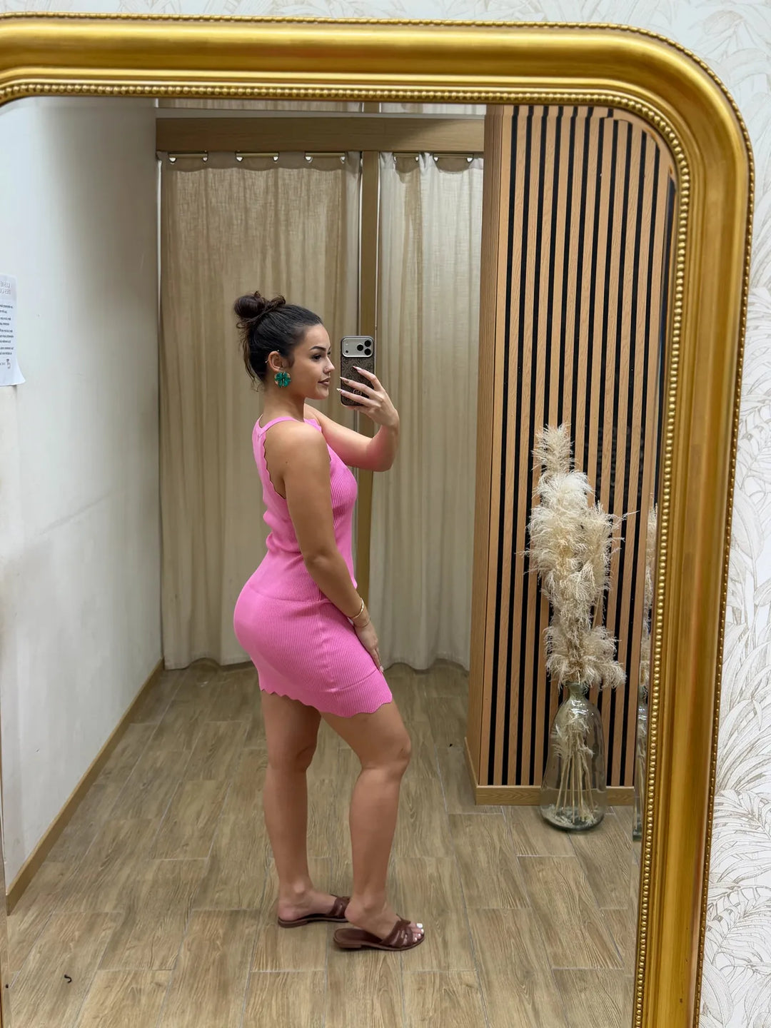 ROBE APRIL