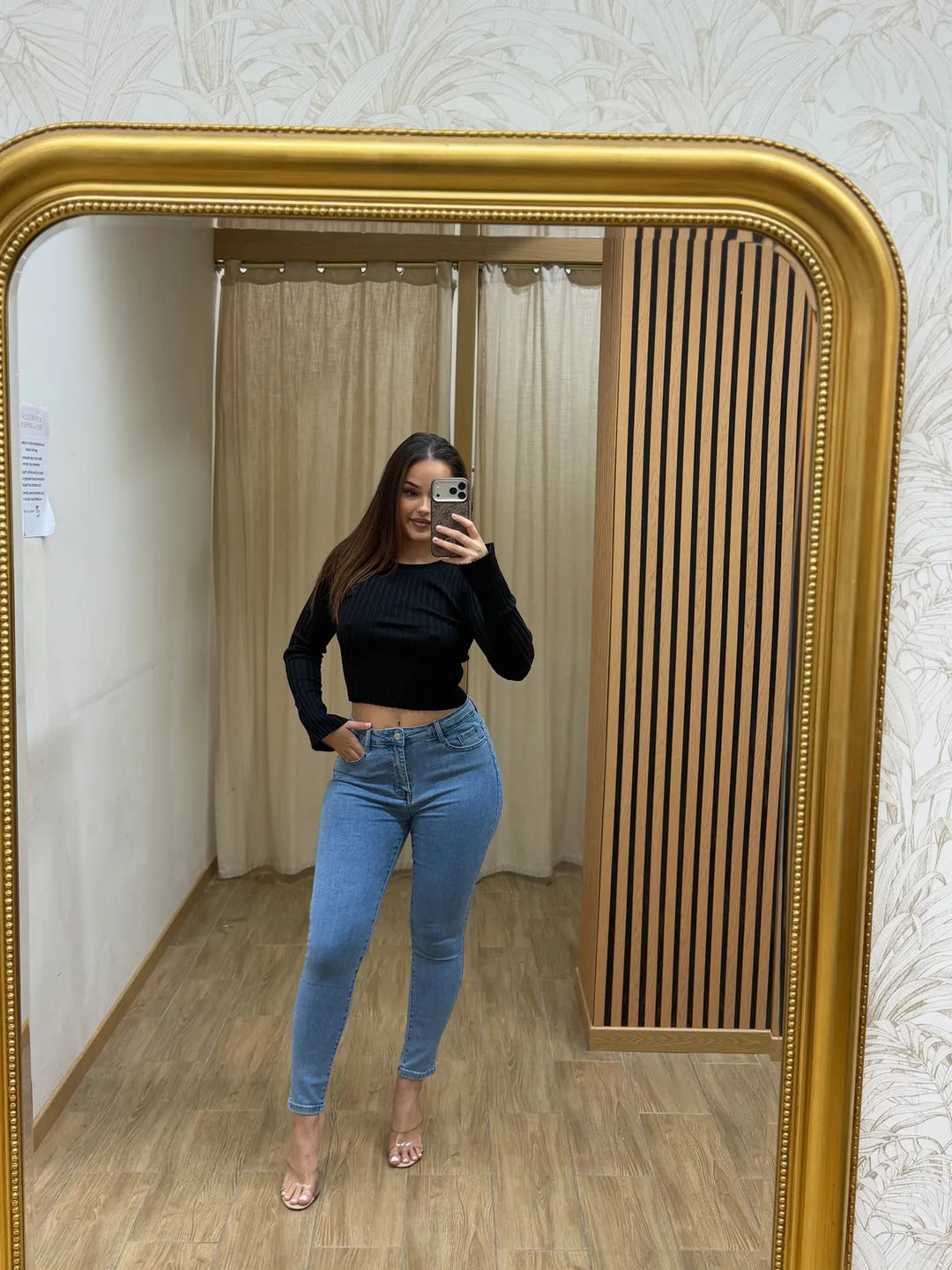 Jean 77929 coupe moderne femme – boutique mode Réunion