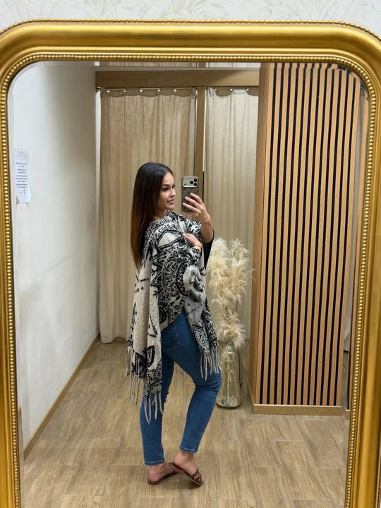 poncho ethnique noir beige femme CHIC &amp; TOI La Réunion