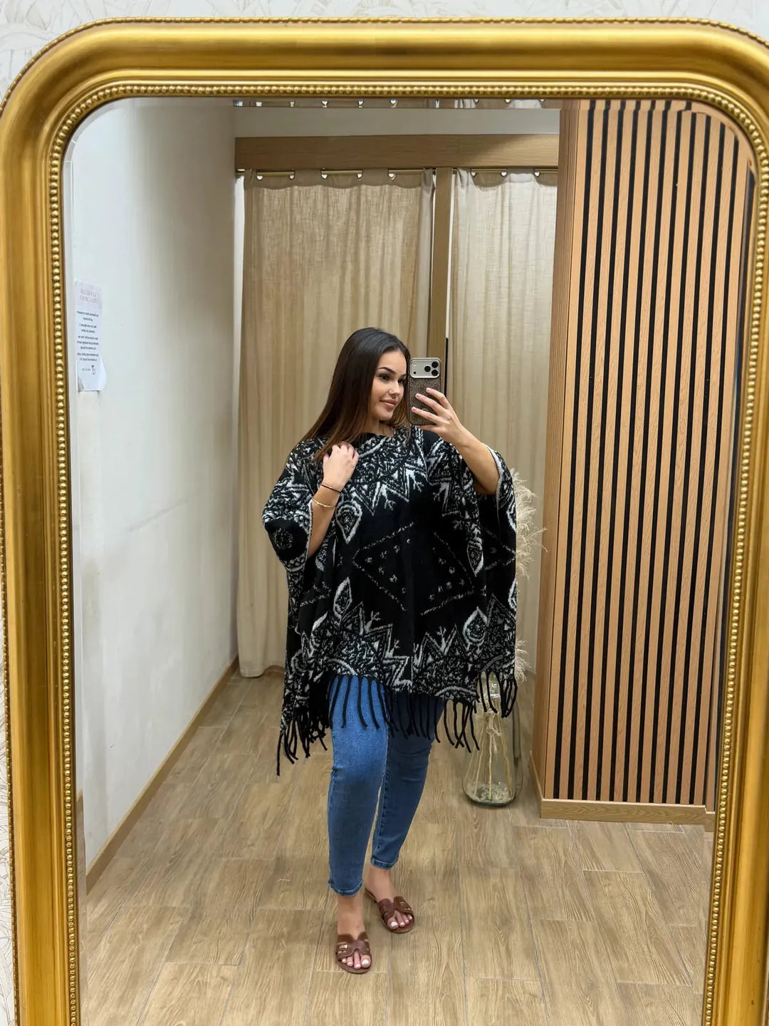 poncho ethnique noir beige femme CHIC &amp; TOI La Réunion