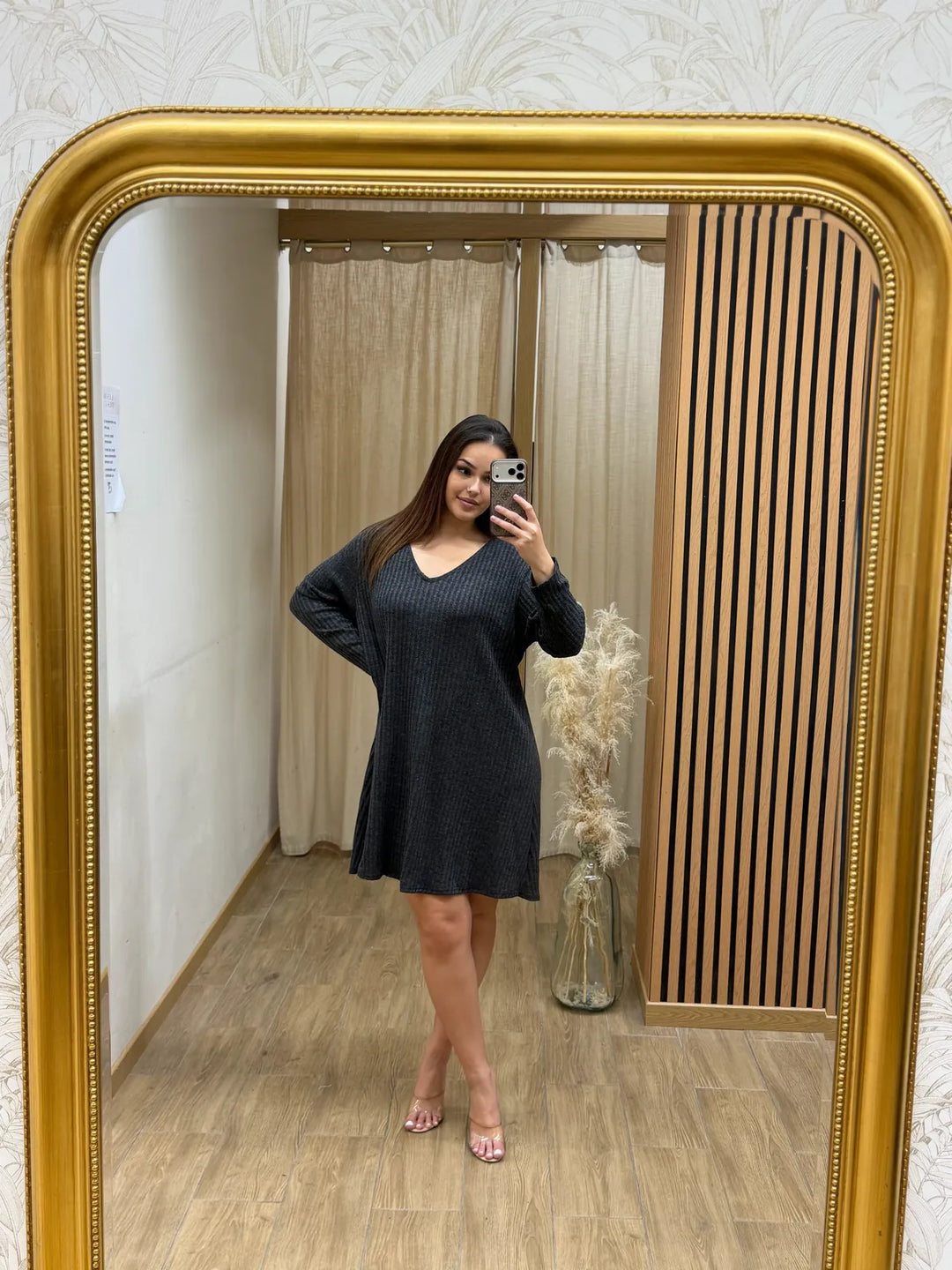 Robe pull Lena coupe moderne femme – boutique mode Réunion