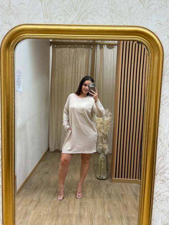 Robe pull Delina détail femme – Chic &amp; Toi La Réunion