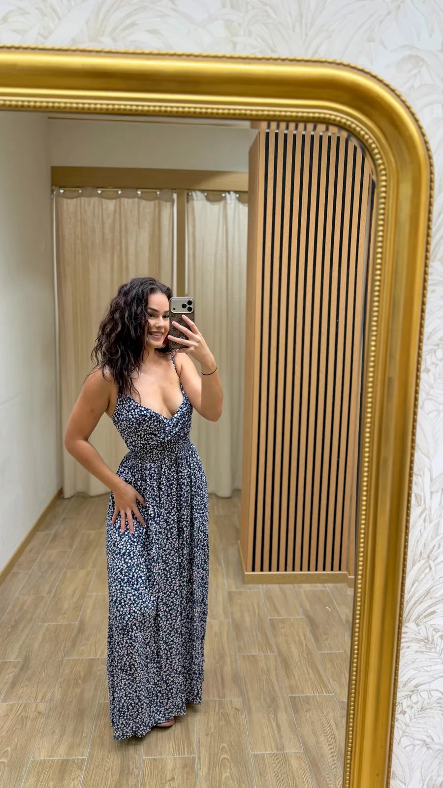 Robe Andrea féminine élégante – Chic & Toi La Réunion