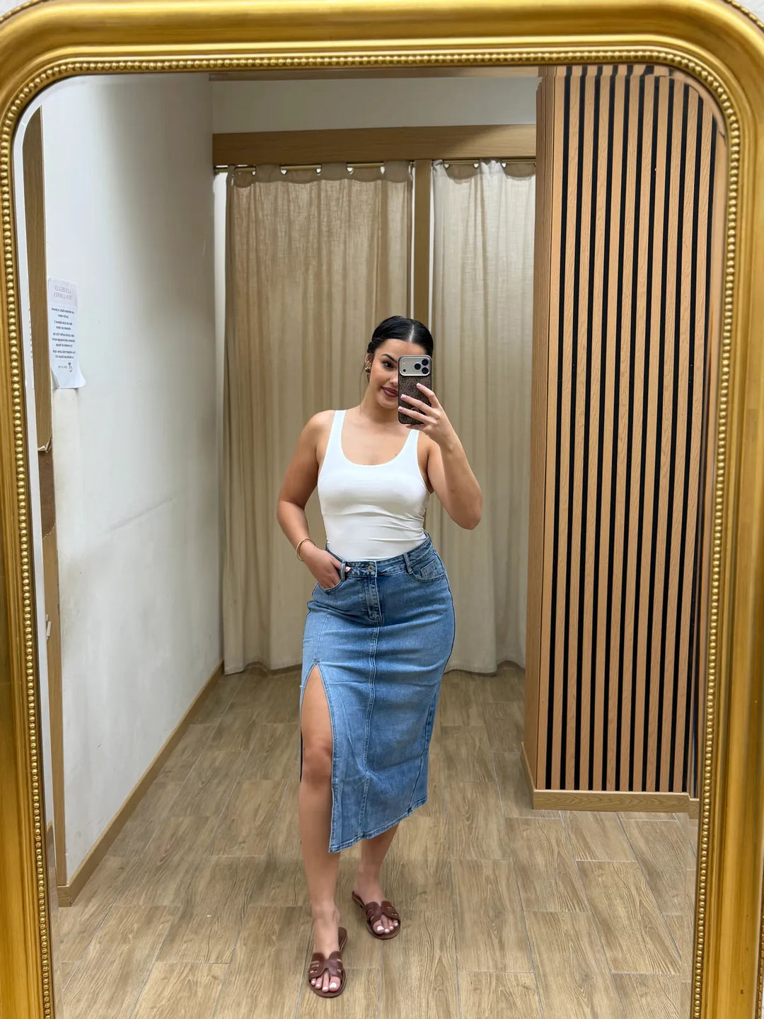 Jupe A585 féminine tendance – Chic & Toi La Réunion